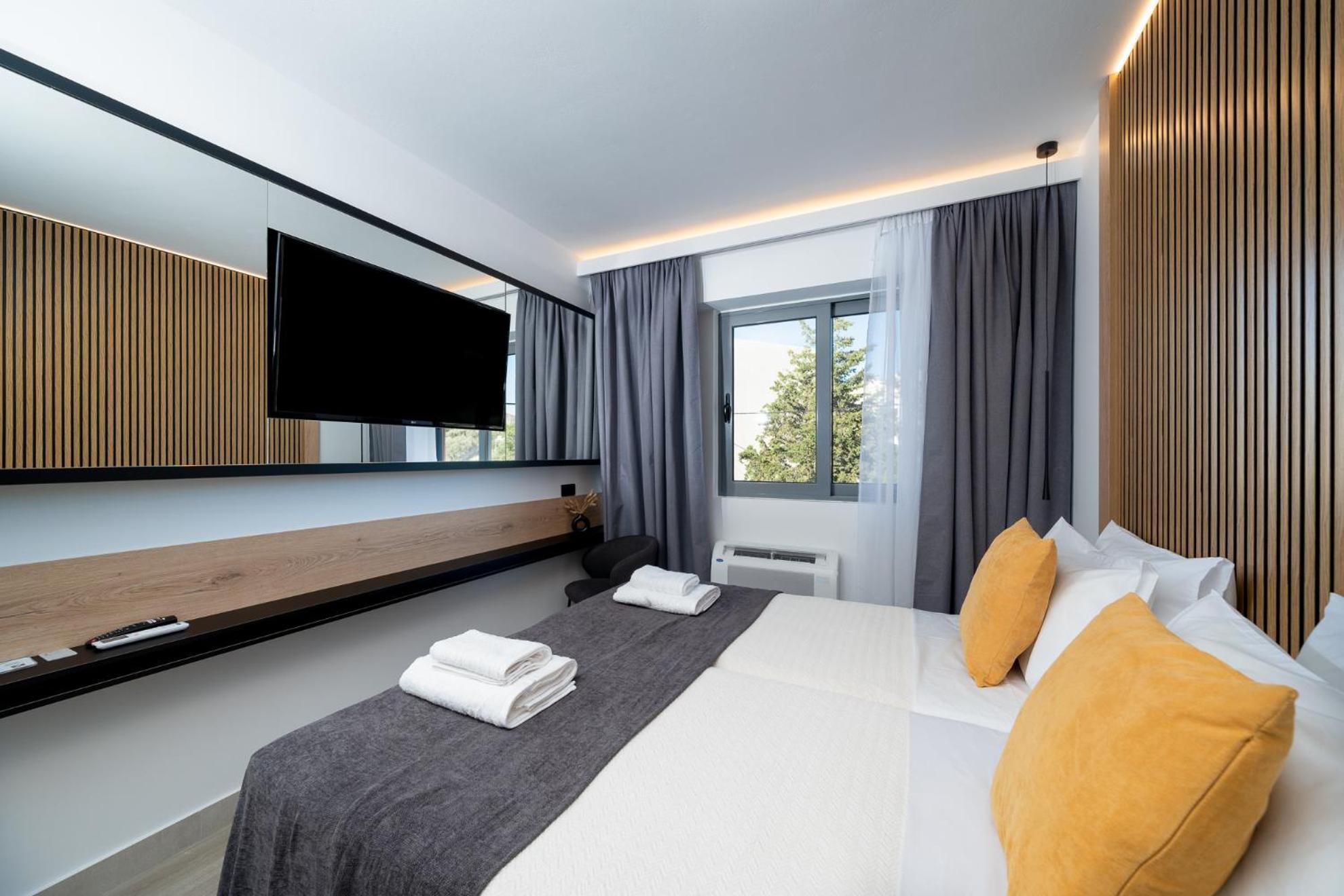 Incorsο - Smart Luxury - Athens Airport - 24hr Passcode Check In Apartment Markopoulo Mesogaias