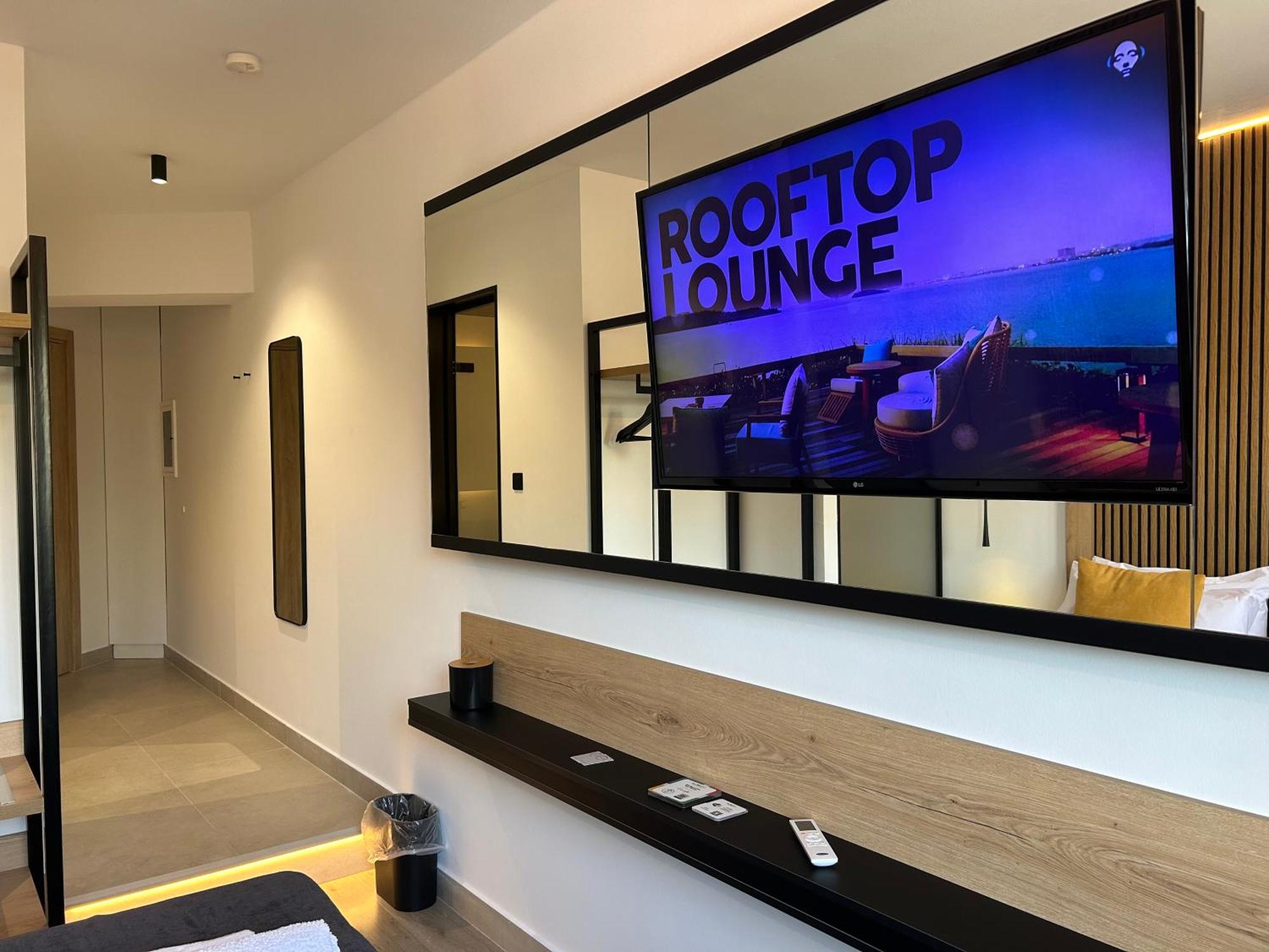 Incorsο - Smart Luxury - Athens Airport - 24hr Passcode Check In Apartment Markopoulo Mesogaias