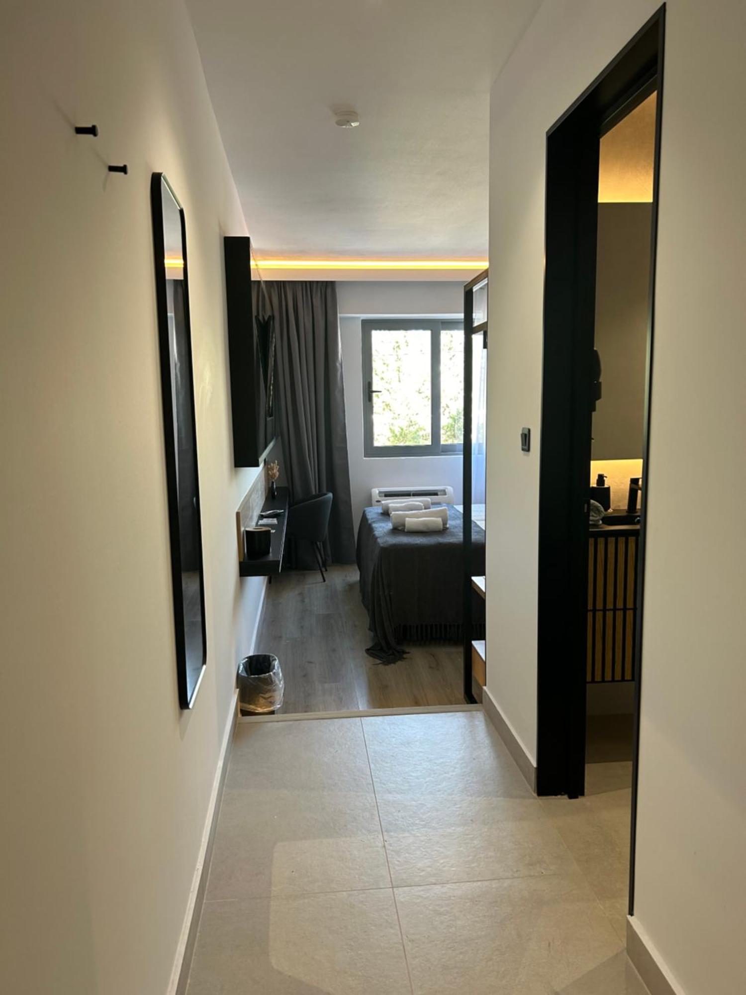 Apartment Incorsο - Smart Luxury - Athens Airport - 24hr Passcode Check In